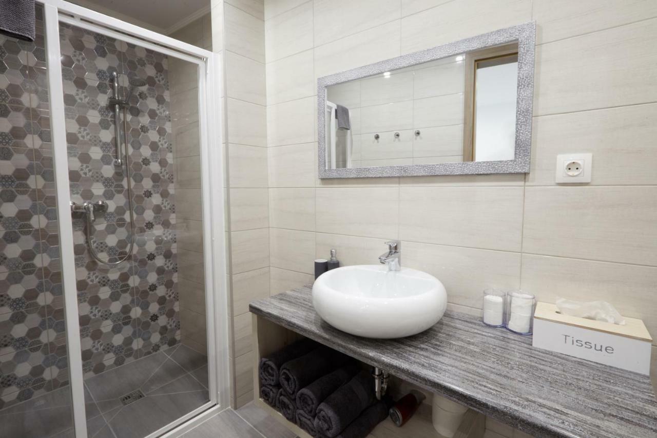 Foter Apartman Ii. Villany Luaran gambar